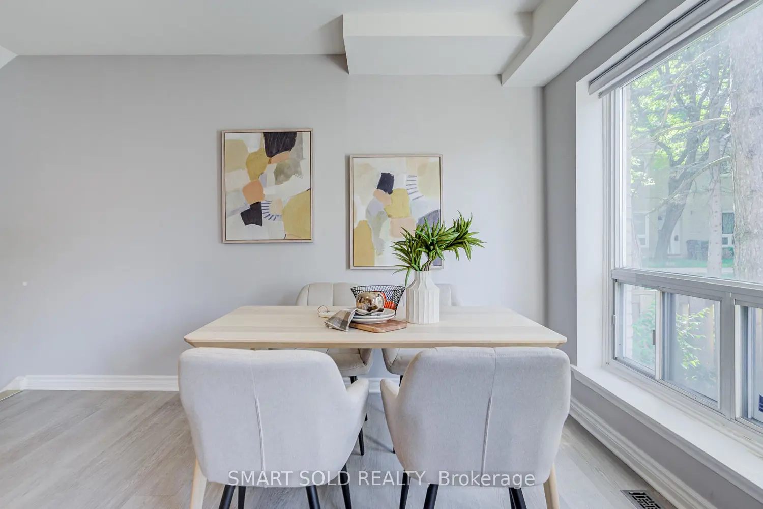 81 Rameau Drive 9 photo 2