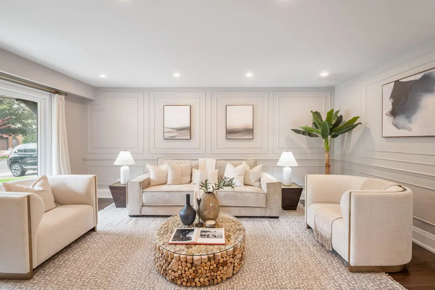 216 Huntsmill Boulevard photo 4