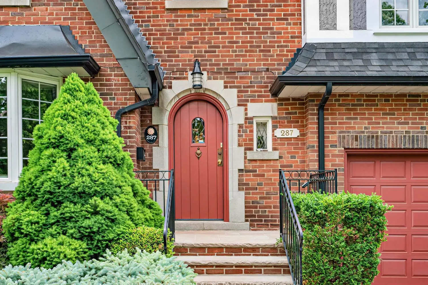 287 St. Leonard's Avenue photo 2