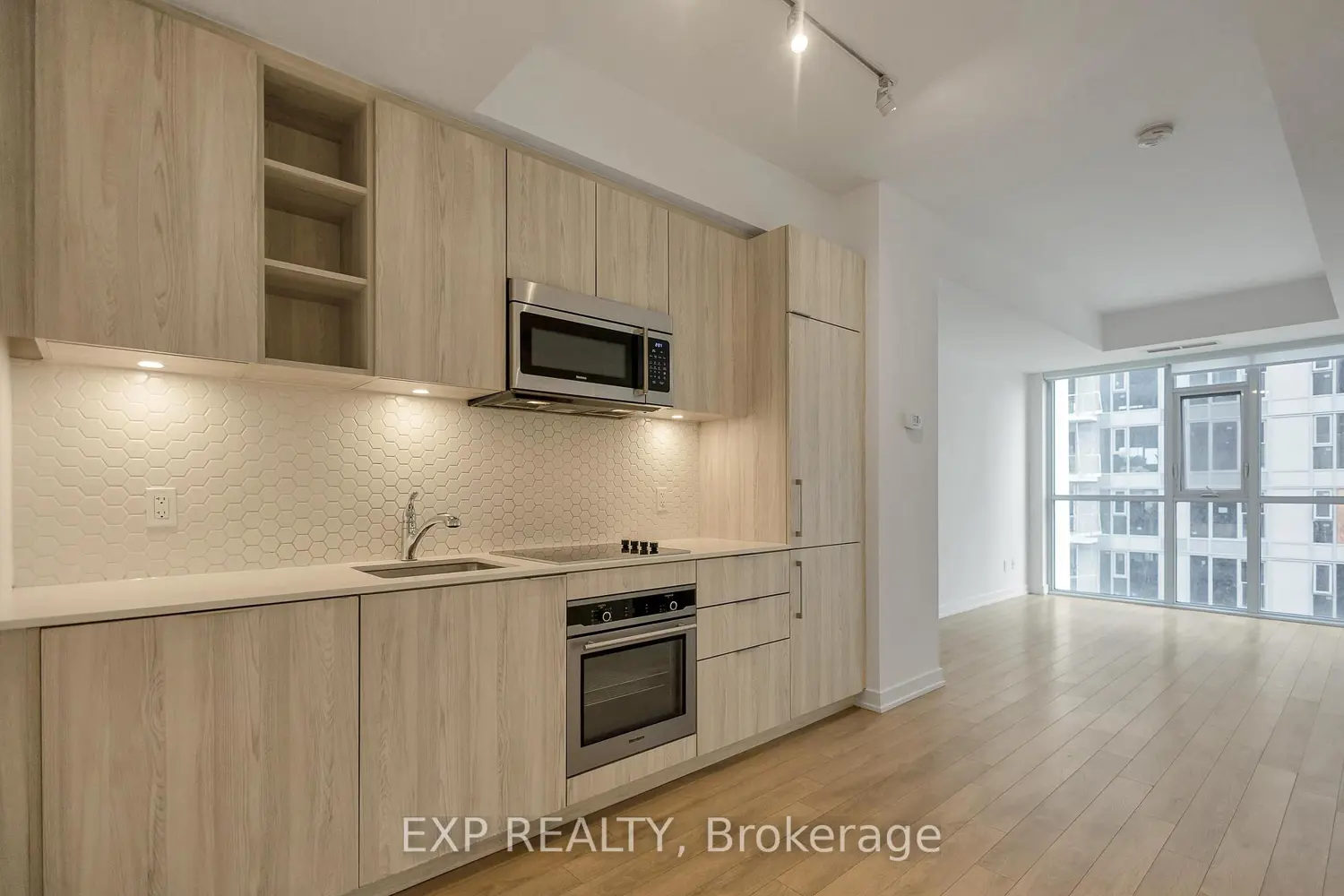 50 Ordnance Street 2404