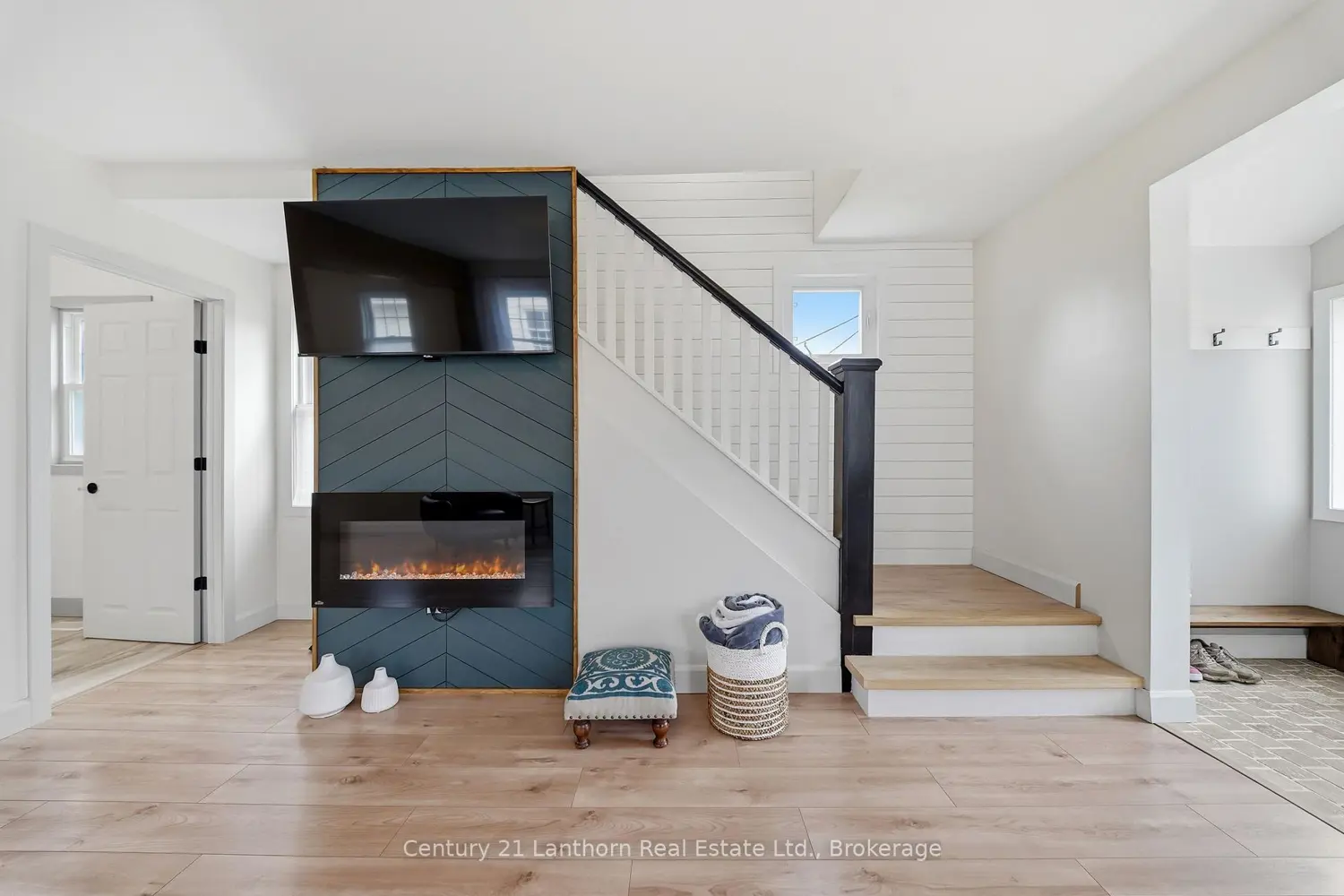 70 Wilkins Street photo 3