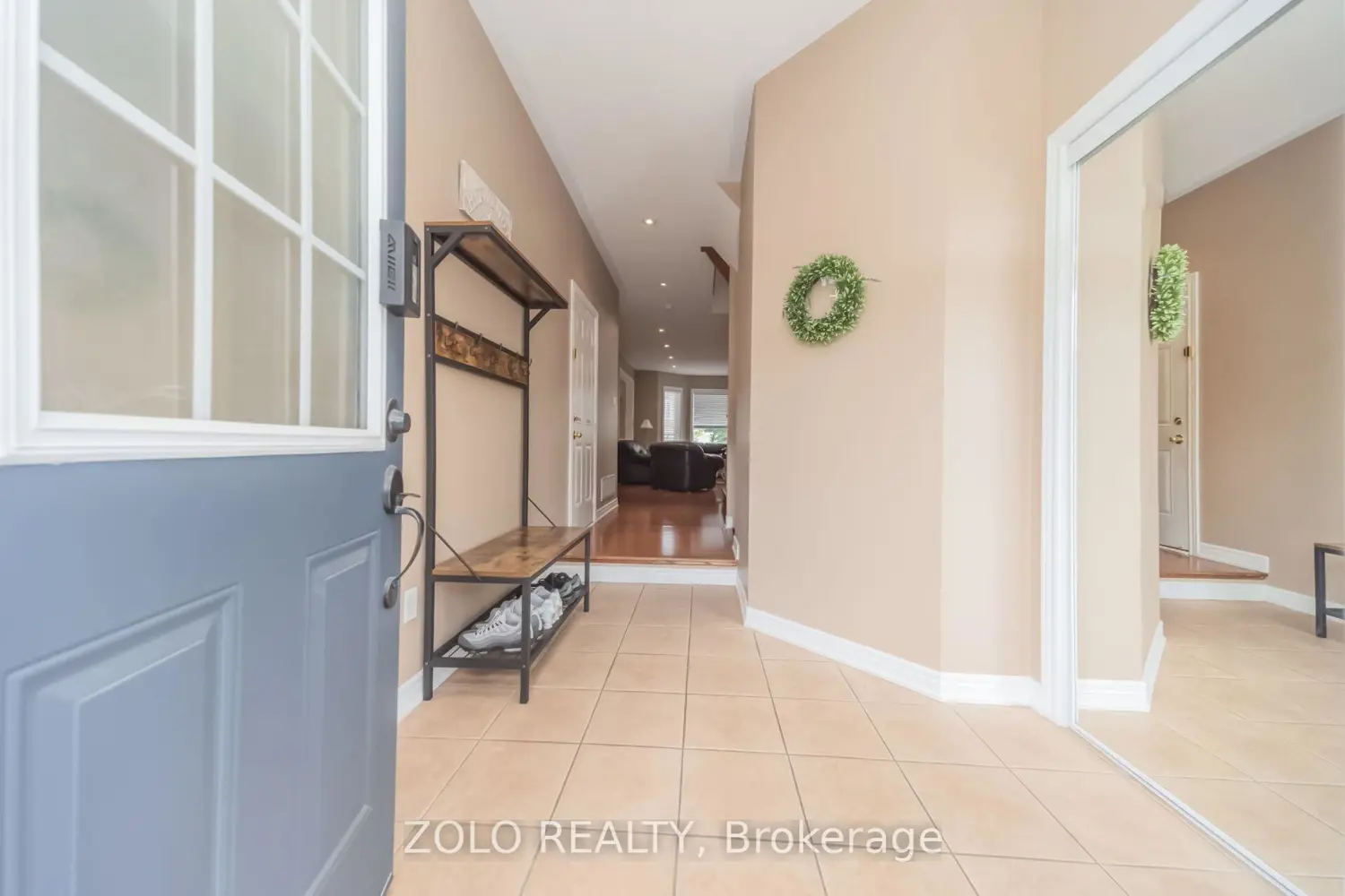 3 Tennant Drive photo 2
