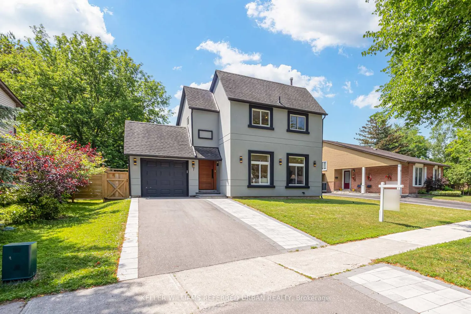 7 Cossar Drive photo 2