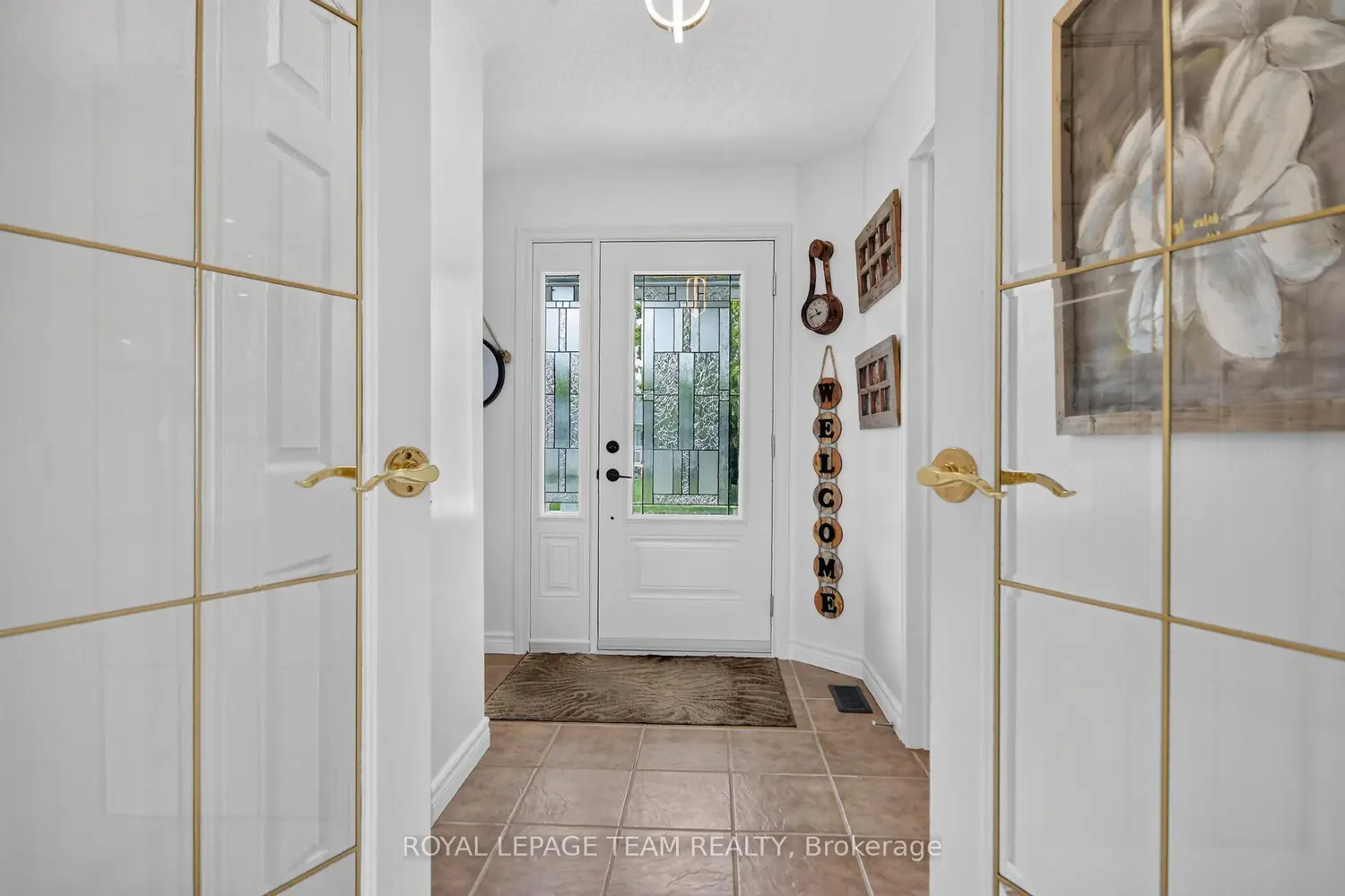 34 Jenna Drive photo 2