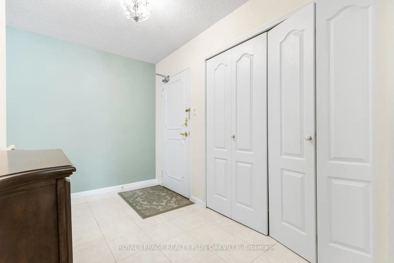 2175 Marine Drive 102