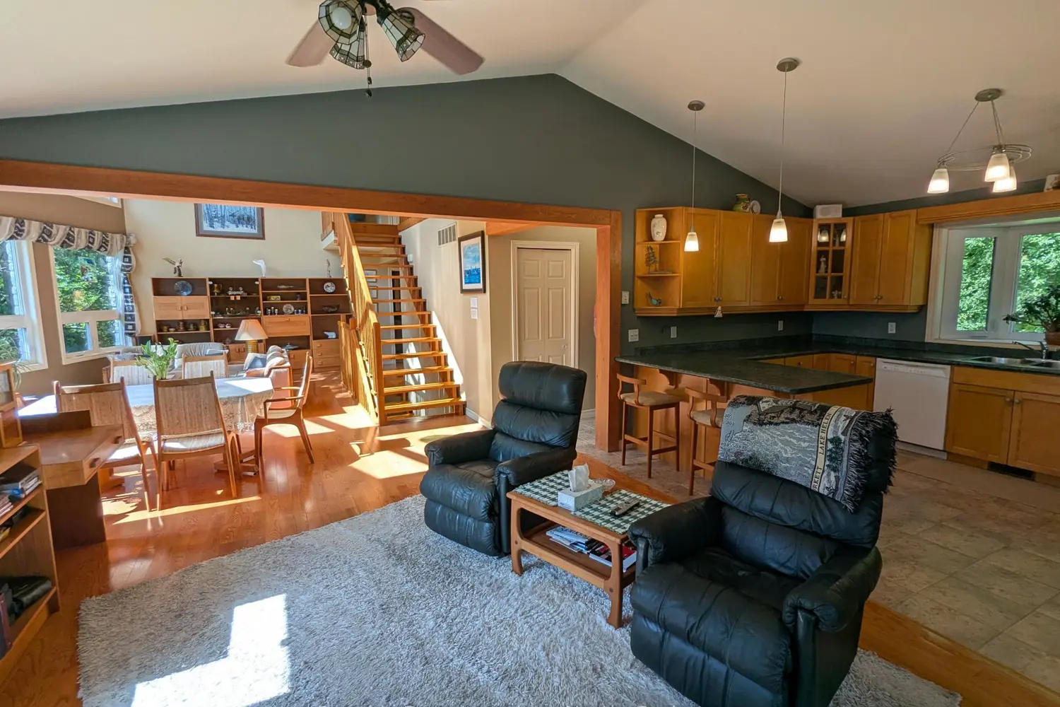 156 Harbour Beach Drive photo 4