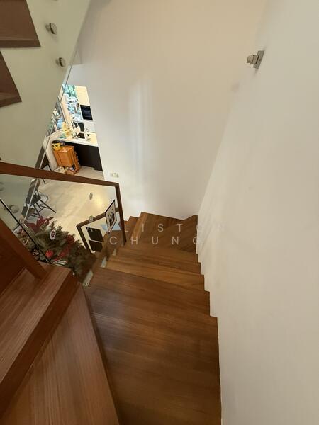 255 Greenwood Avenue photo 4