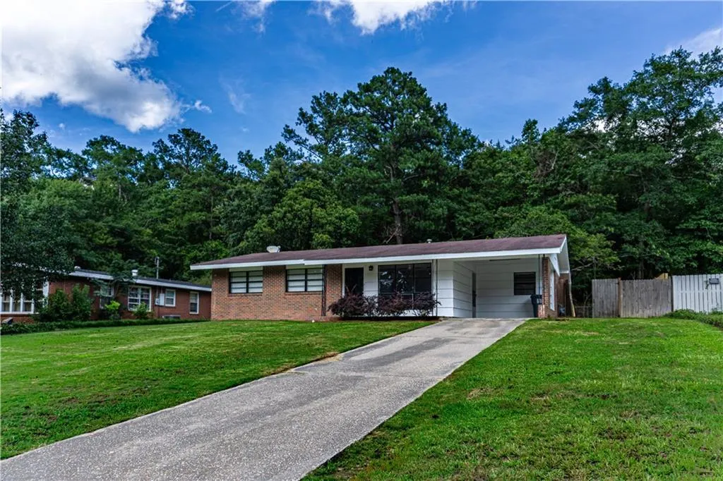 1300 23rd Ct, Phenix City, AL 36854