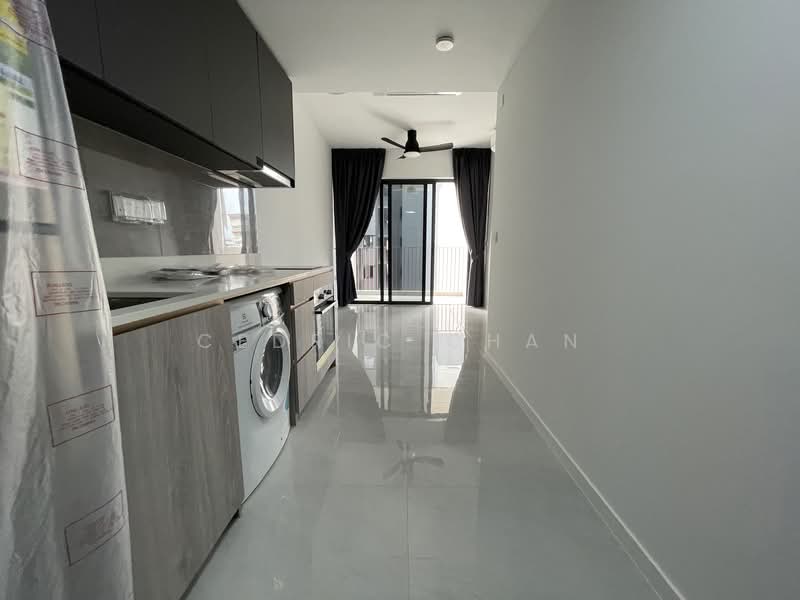 41 Hougang Avenue 7