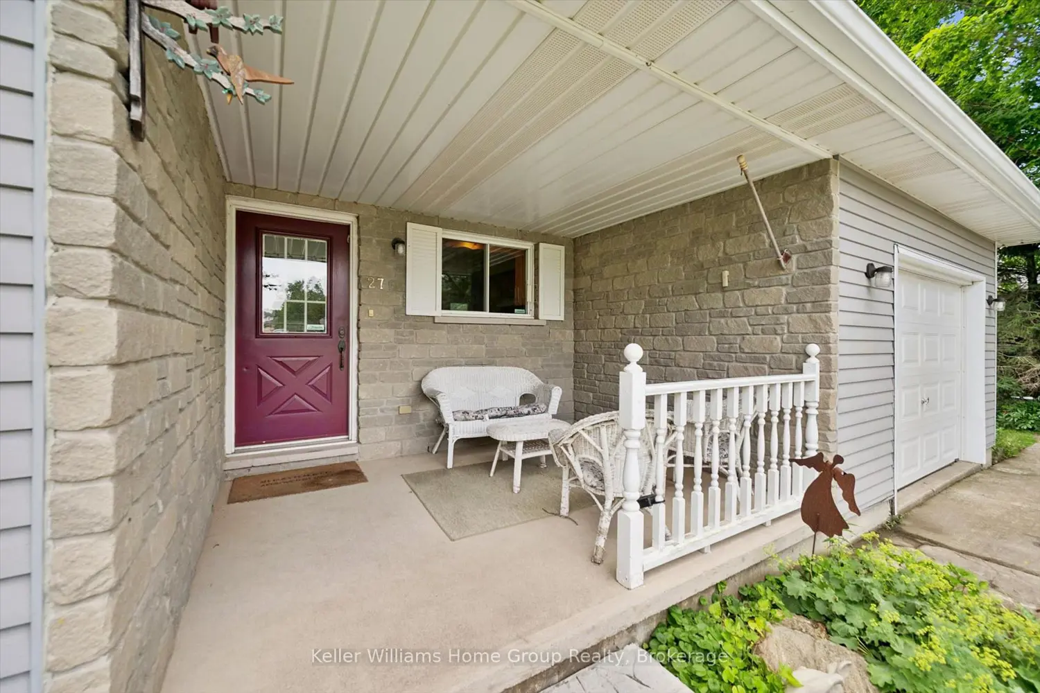 27 Atchison Lane photo 2
