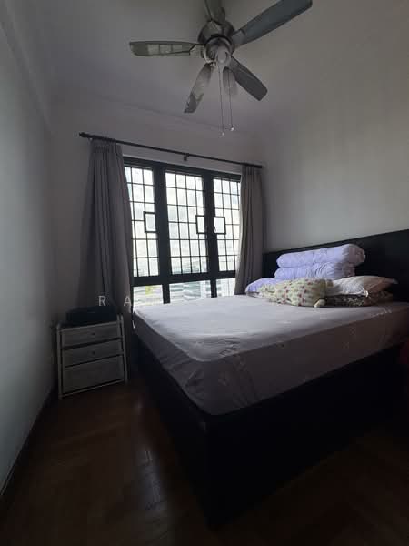 1 Simei Street 3 photo 2