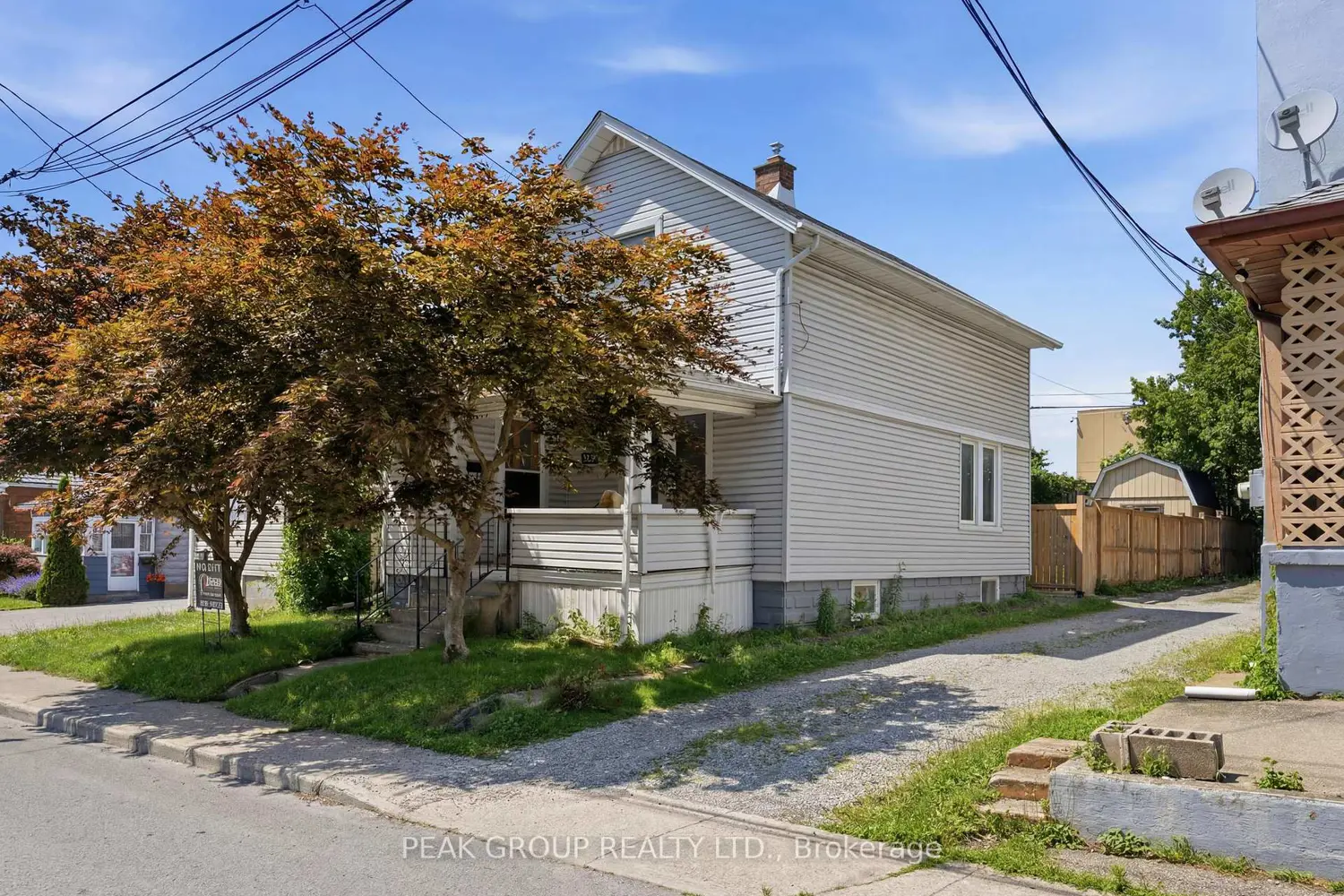 6289 Ker Street photo 2