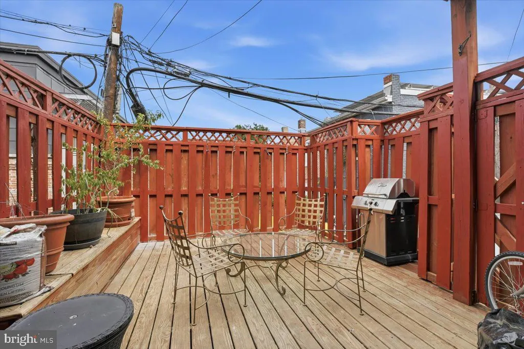 3009 11th Street NW, Washington, DC 20001