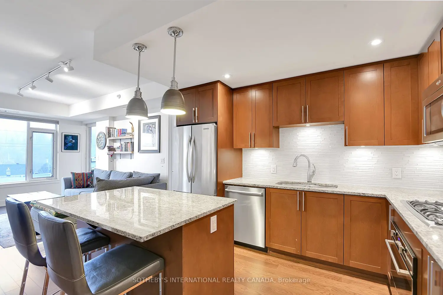 7 Marquette Avenue 314 photo 4