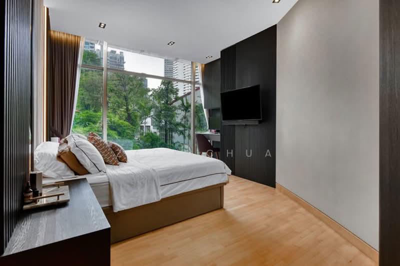 130 Cairnhill Road photo 5
