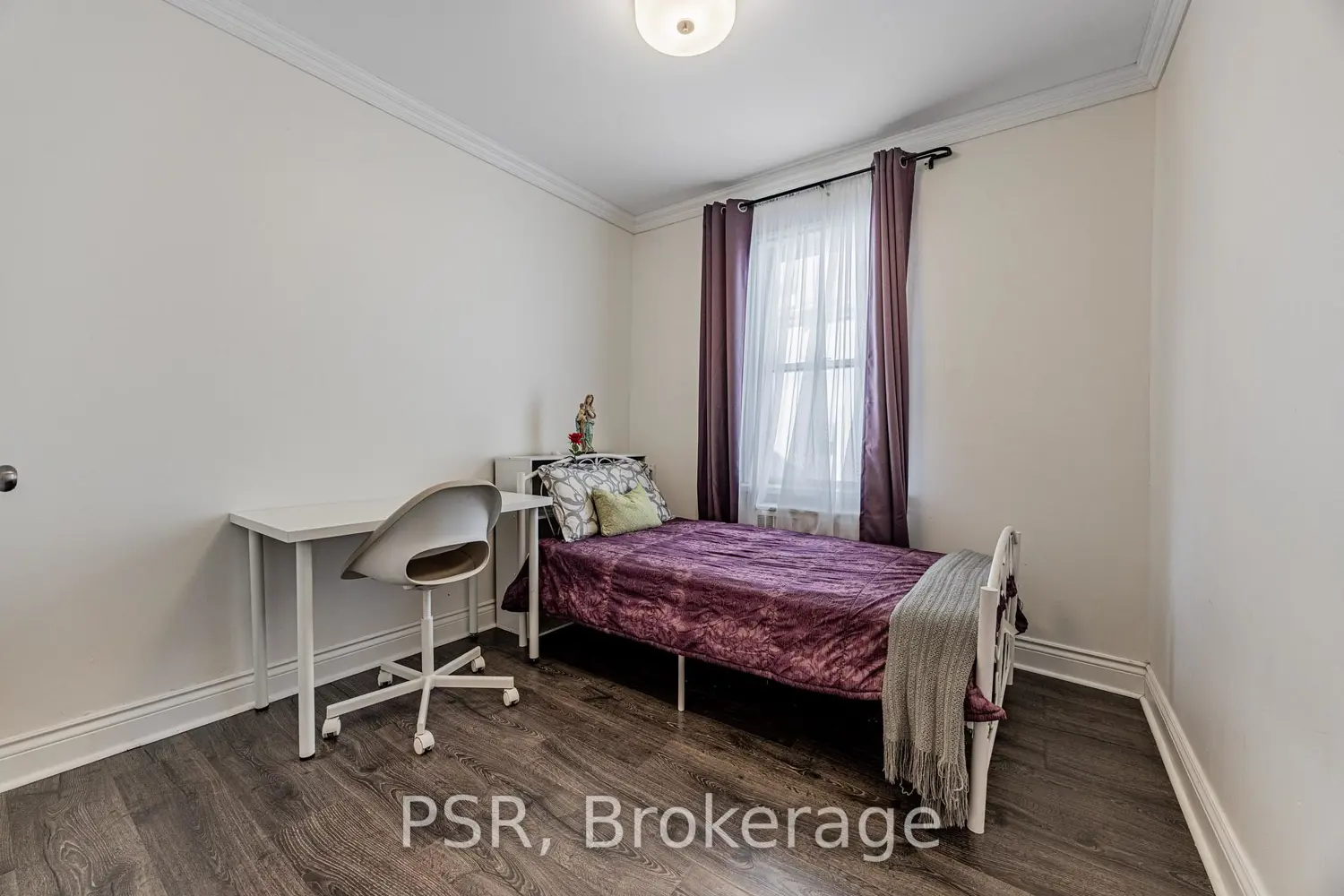 285 Robina Avenue photo 4