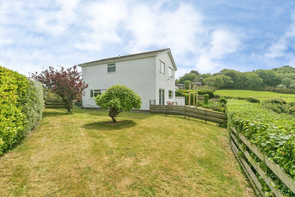 4 bed detached house for saleFfordd Triban, Colwyn Bay, Conwy LL28