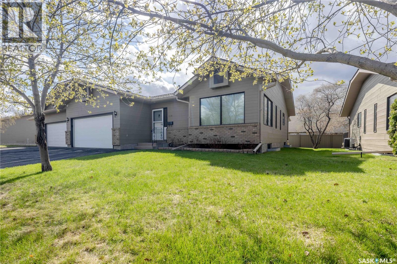 119 420 Heritage CRESCENT