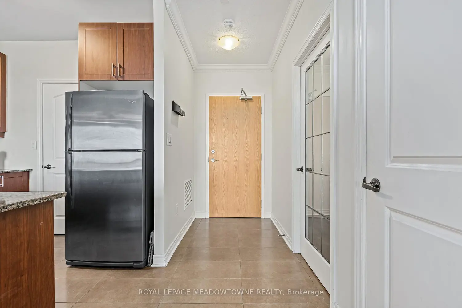 383 Main Street 520 photo 5