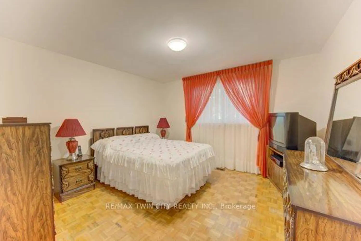 141 Hazelglen Drive photo 5