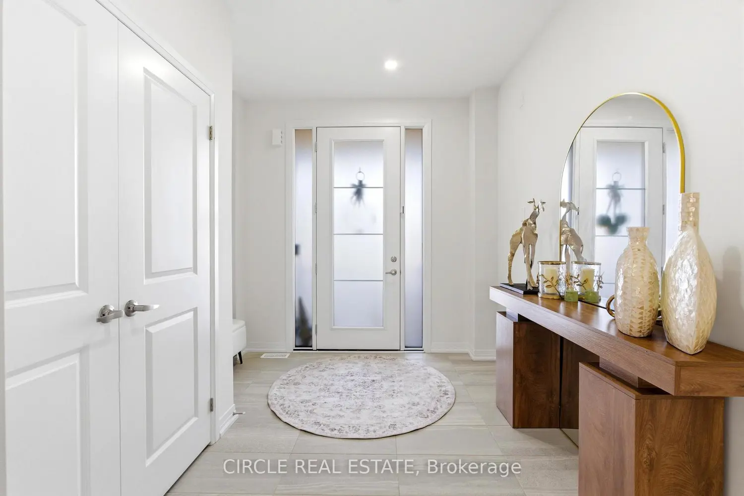 56 Langridge Way photo 2