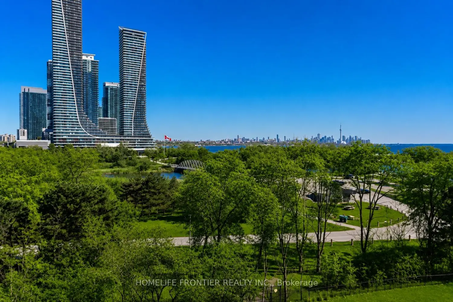 2261 Lakeshore Boulevard 611 photo 2