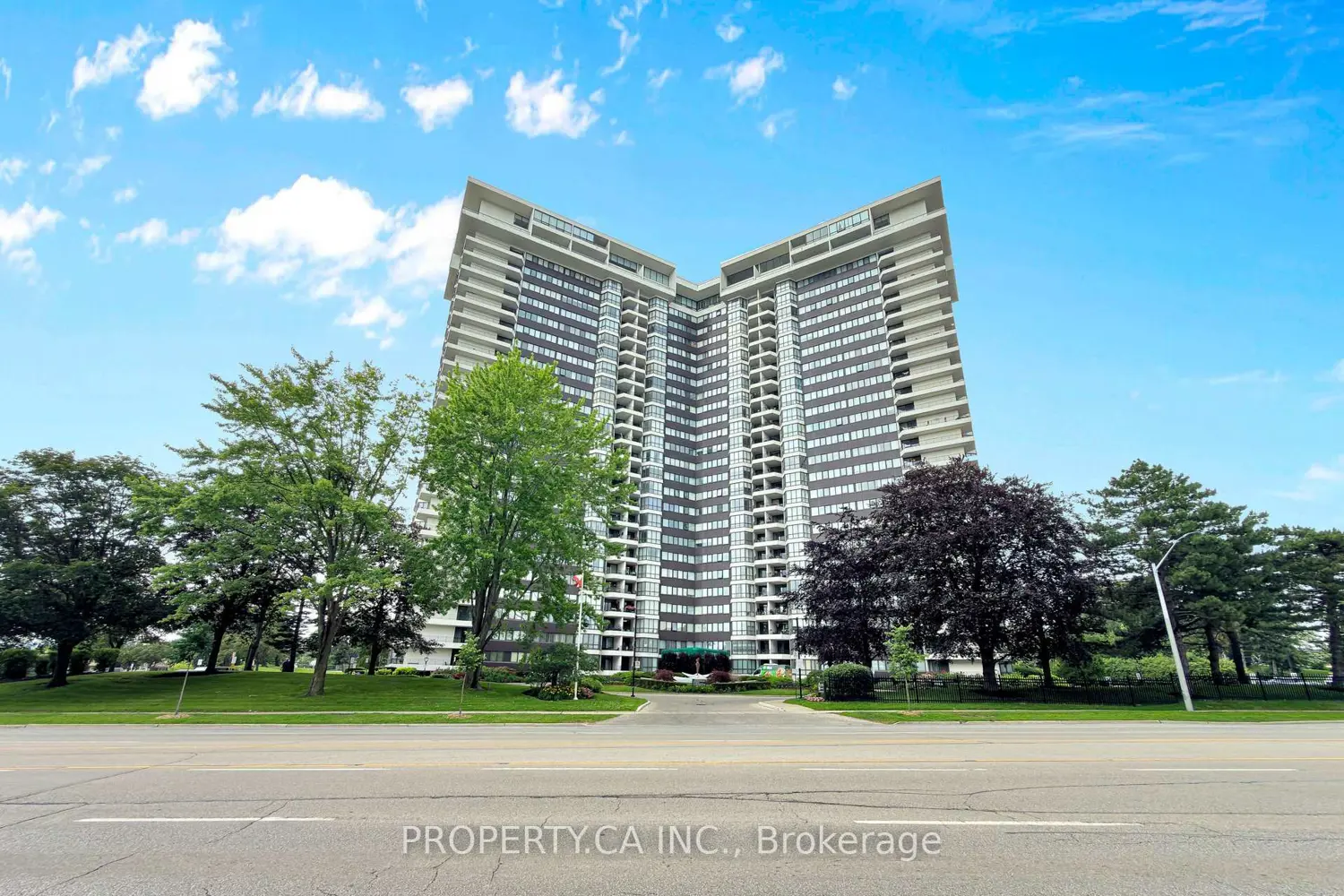 1333 Bloor Street 802