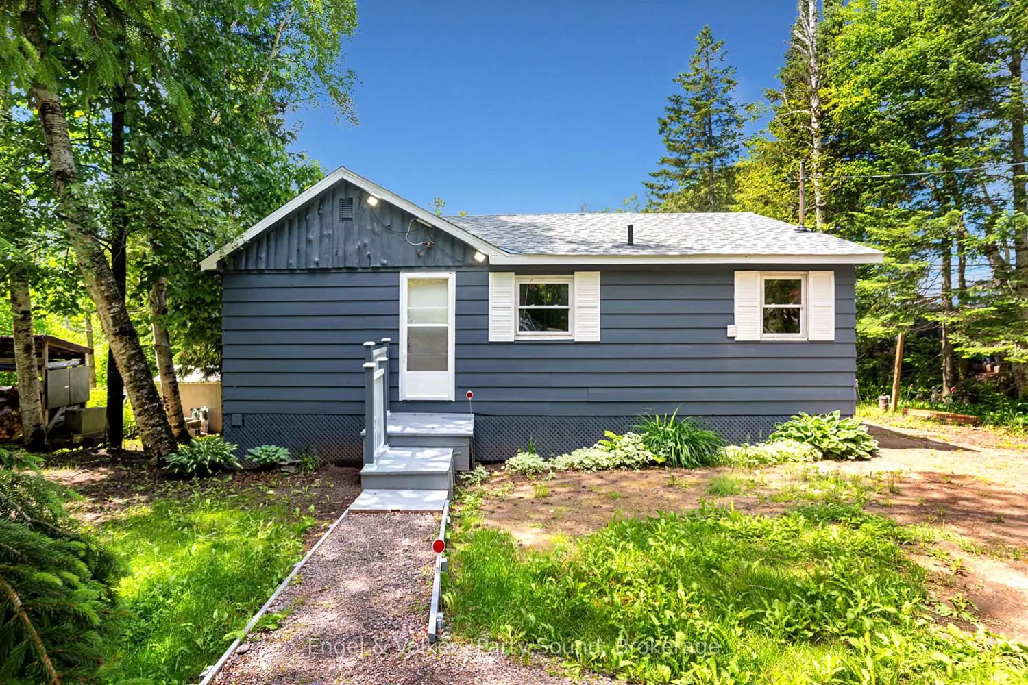 287 Pine Road photo 2