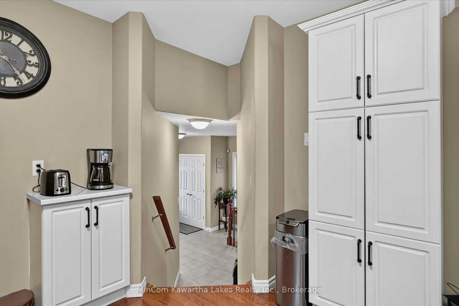 602 Goodwin Terrace photo 3
