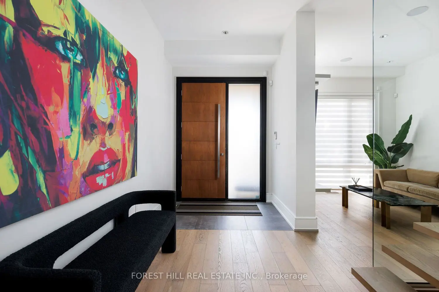 8 Nora Road photo 2