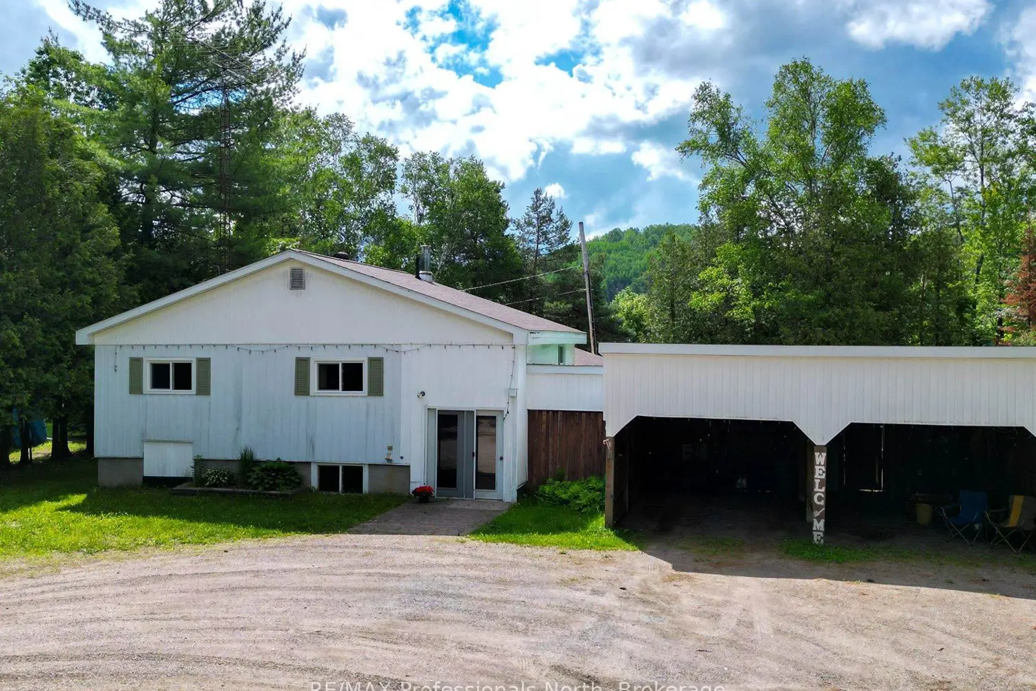 2510 Loop Road photo 3