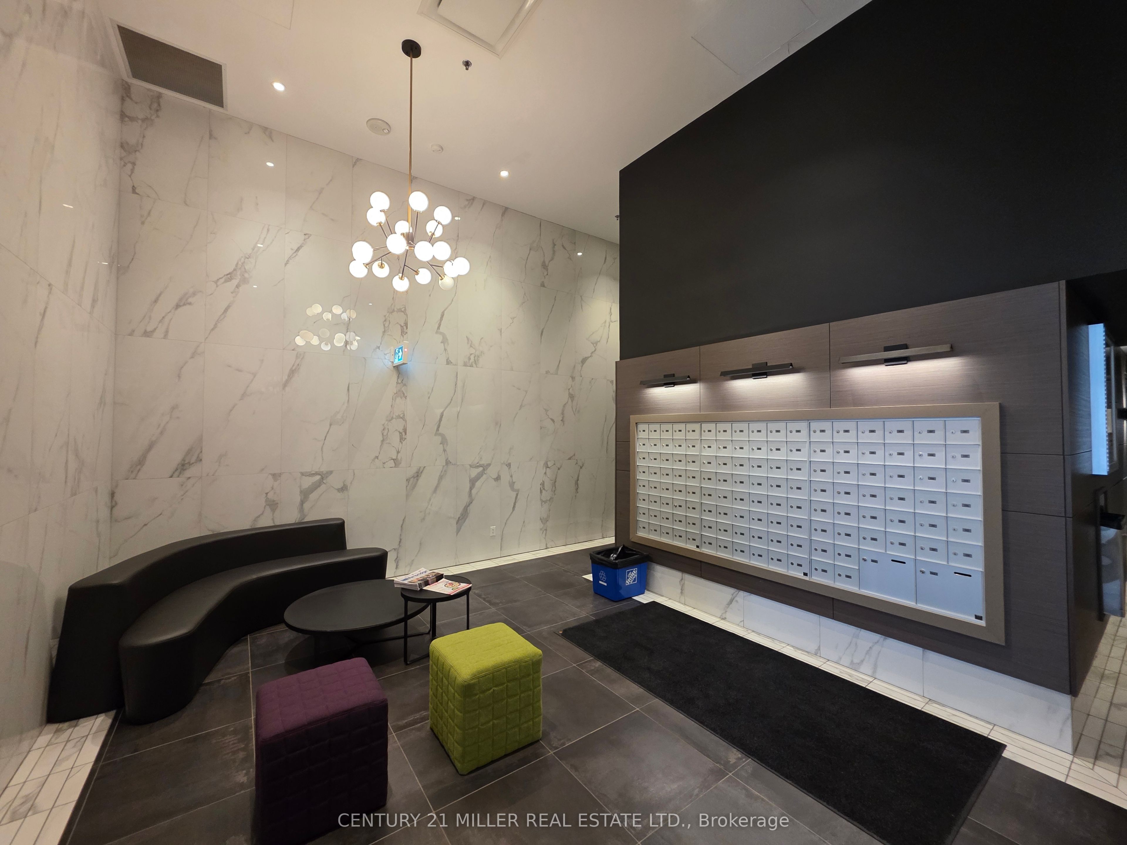 303-25 Baseball Place, Toronto, ON, M4M 0E7 photo 5