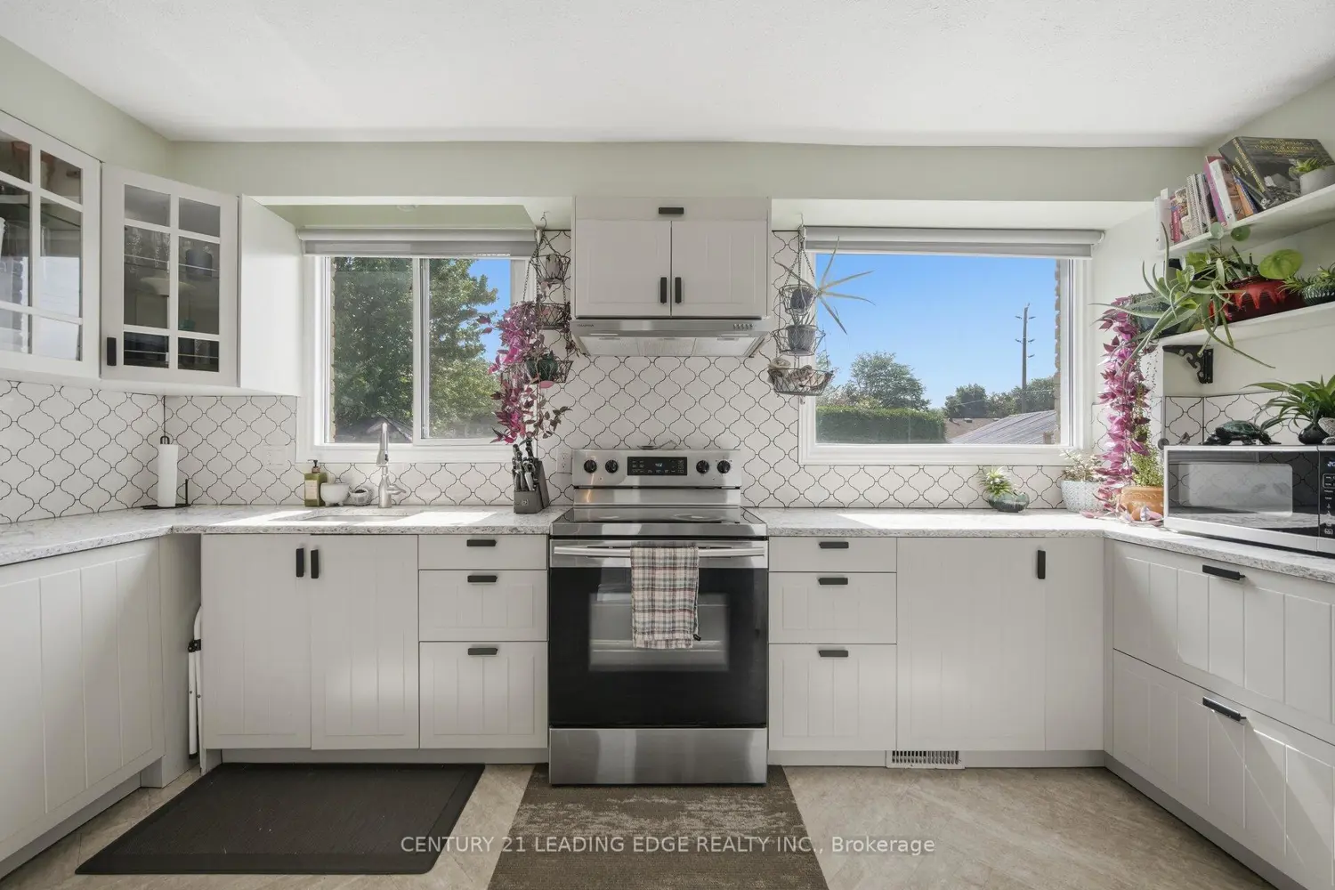 108 Millard Street photo 4