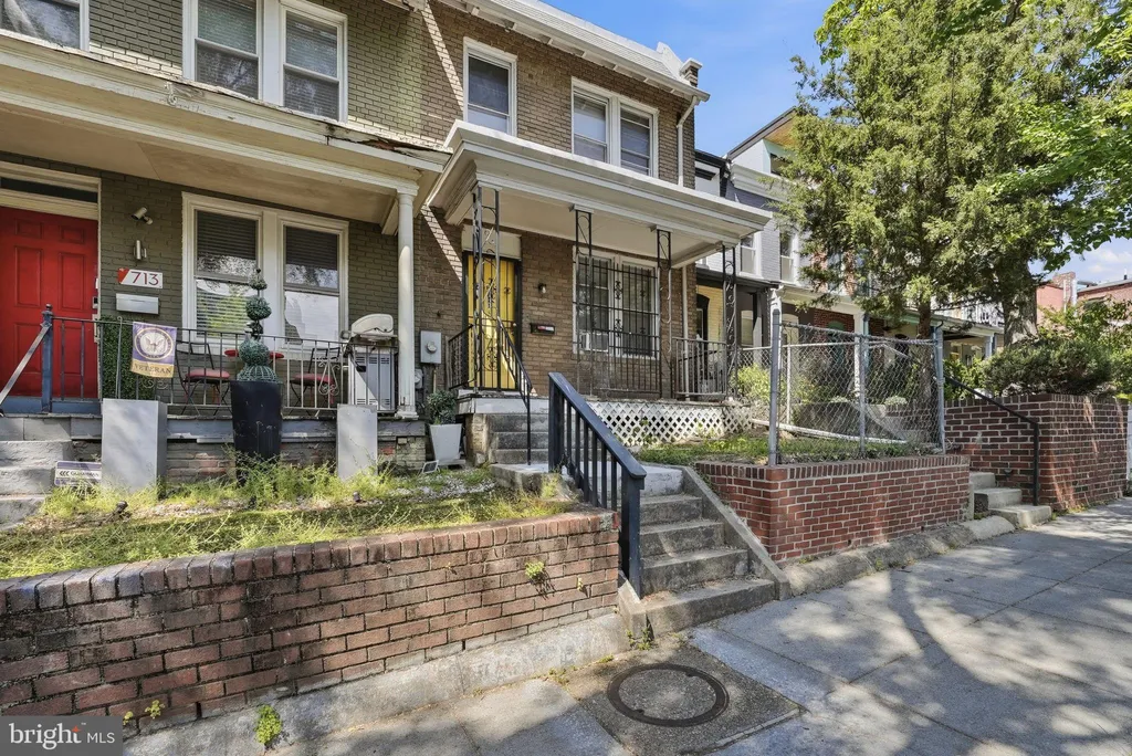 711 Harvard Street NW, Washington, DC 20001