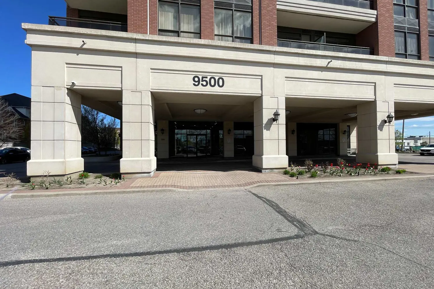 9500 Markham Road 617