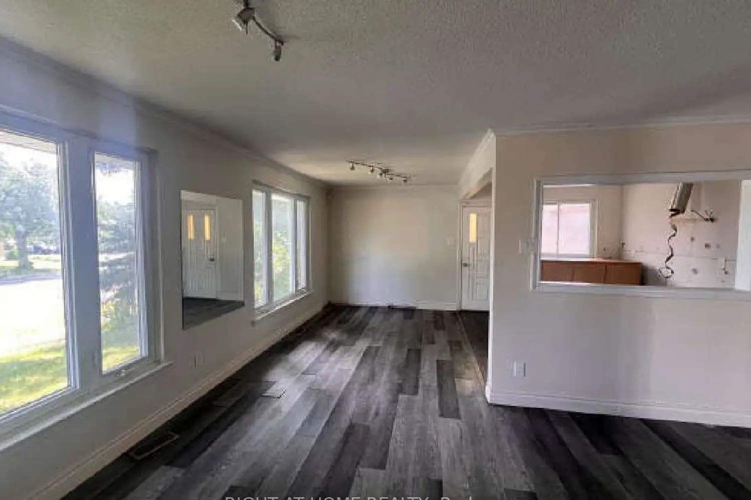 32 Brimorton Drive photo 5