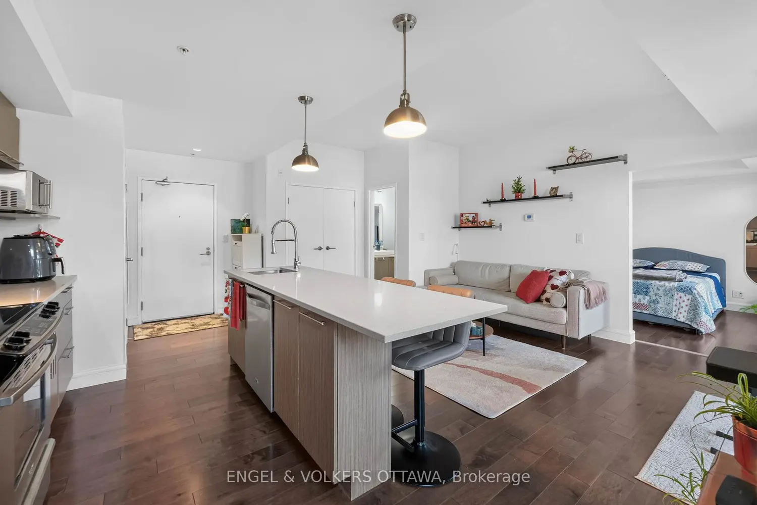 555 Anand Private 206 photo 4