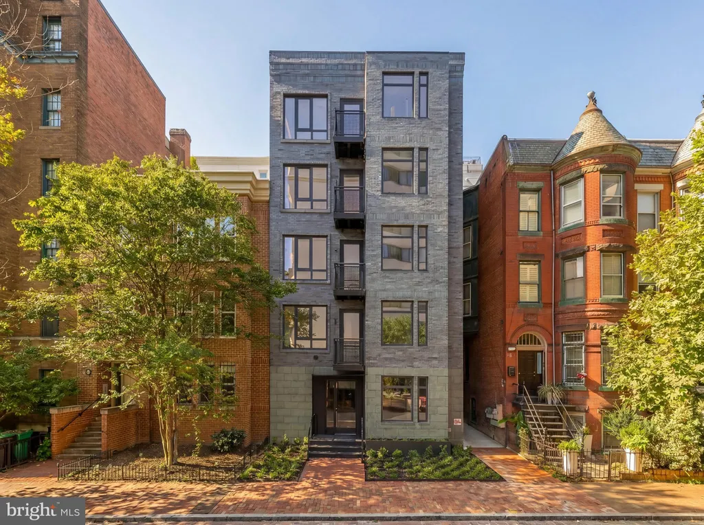 1128 10th Street NW Unit 402, Washington, DC 20001