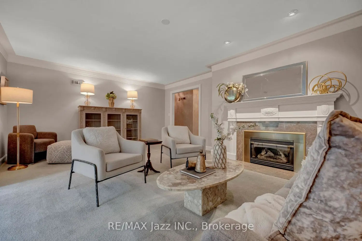630 Brookside Drive photo 4