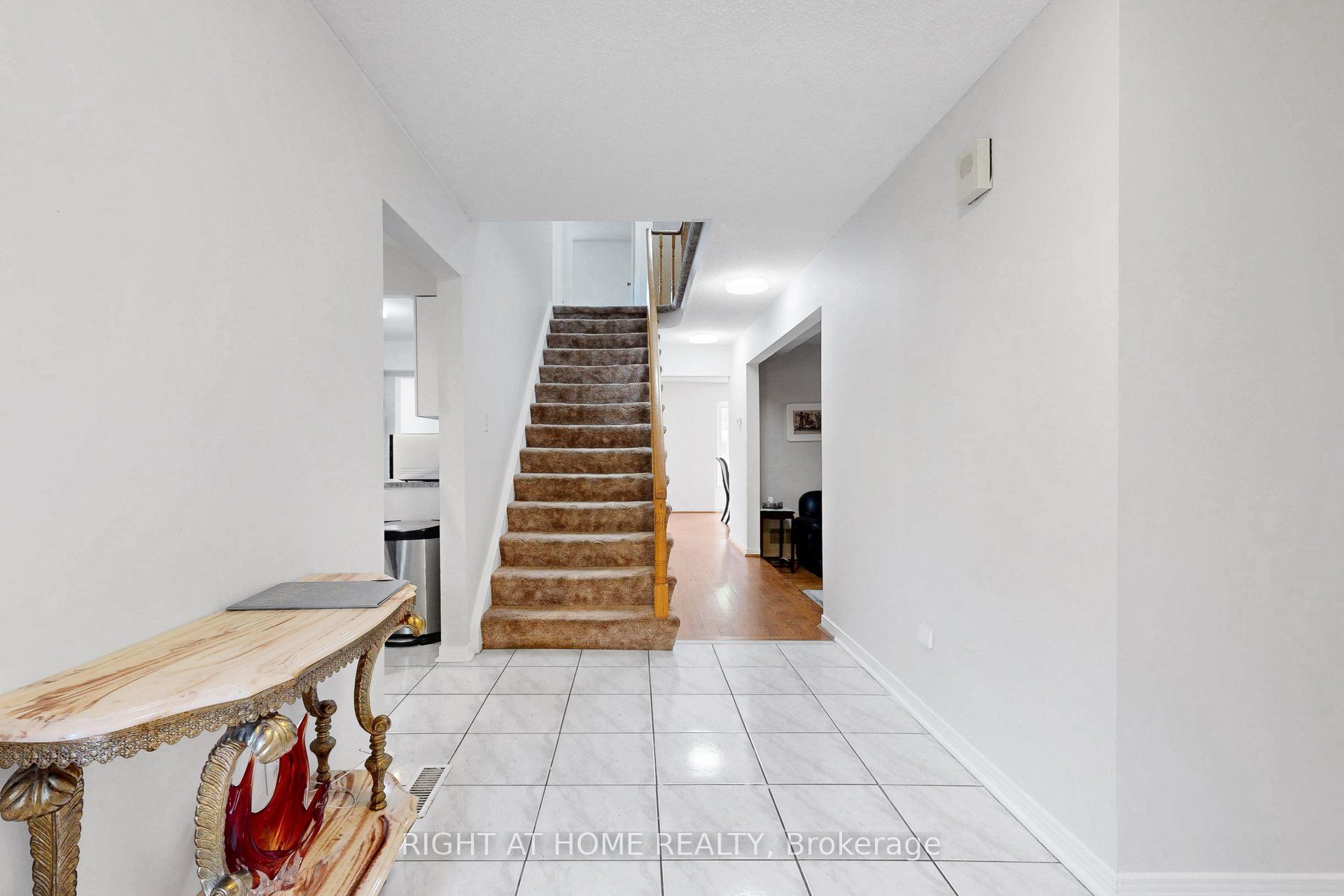 103 Heatherton Way, Vaughan, ON, L4J 3E7 photo 5