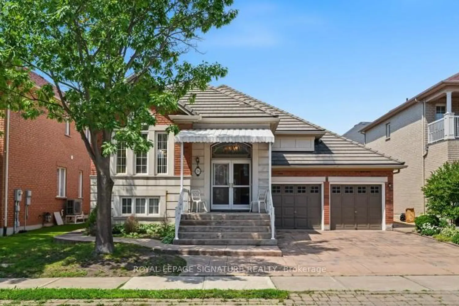 26 Saint Clare Boulevard