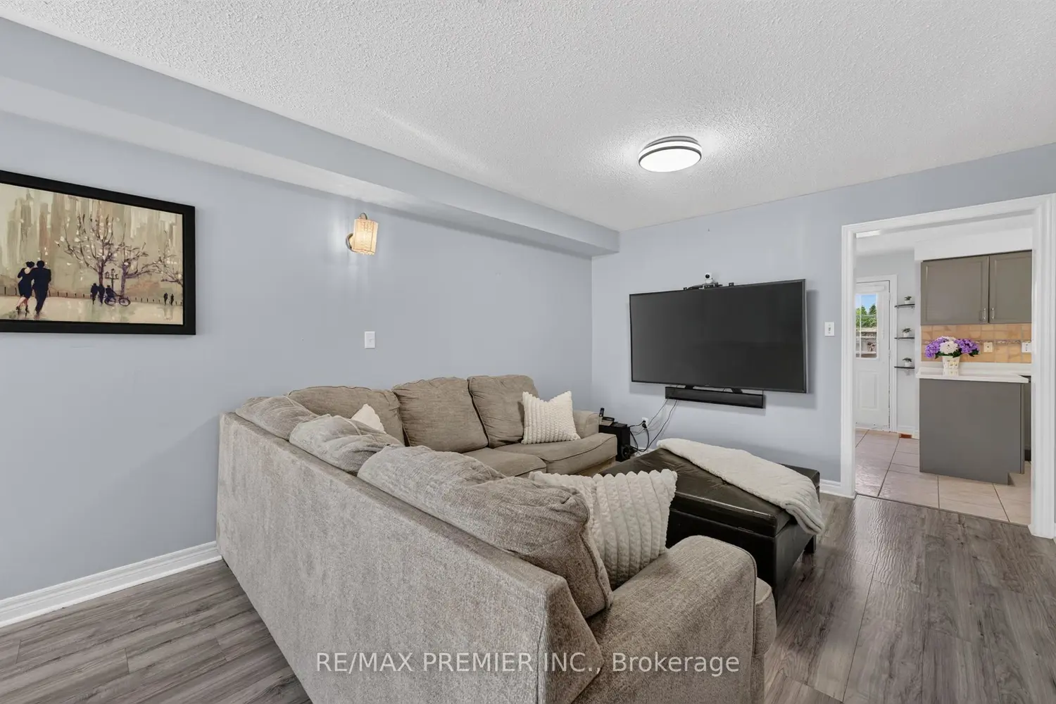 47 Milloy Place photo 3
