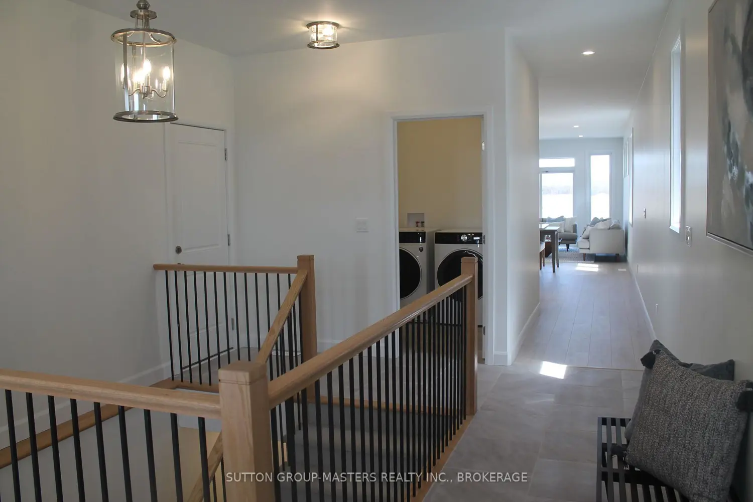 251 Pratt Drive photo 3