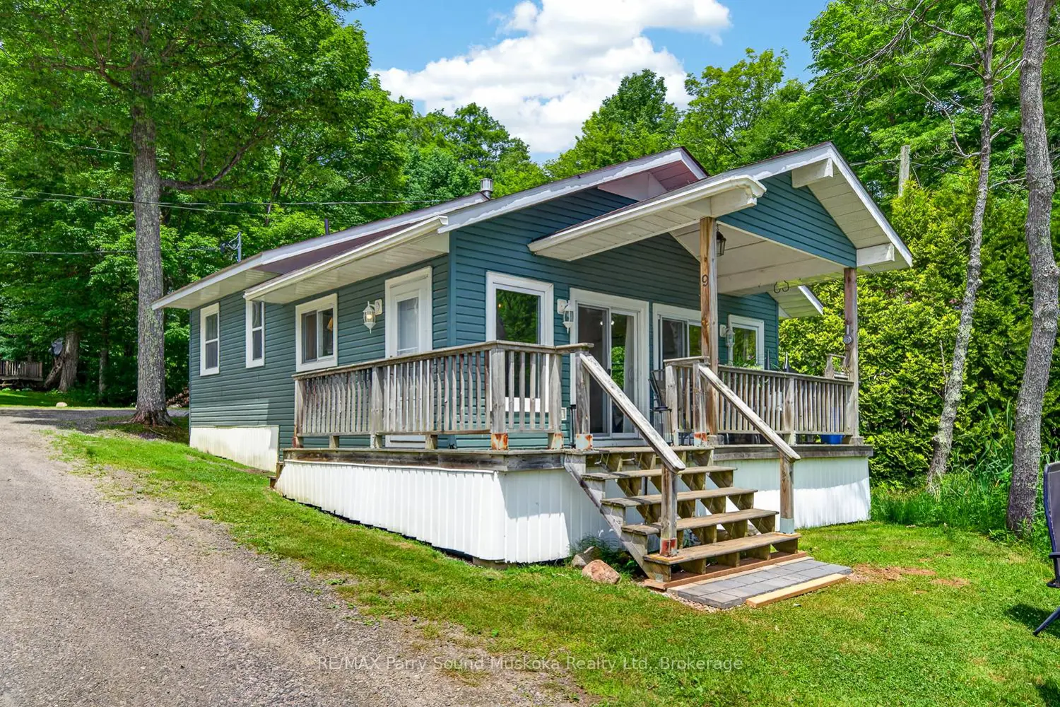 7 Silver Point Road 9