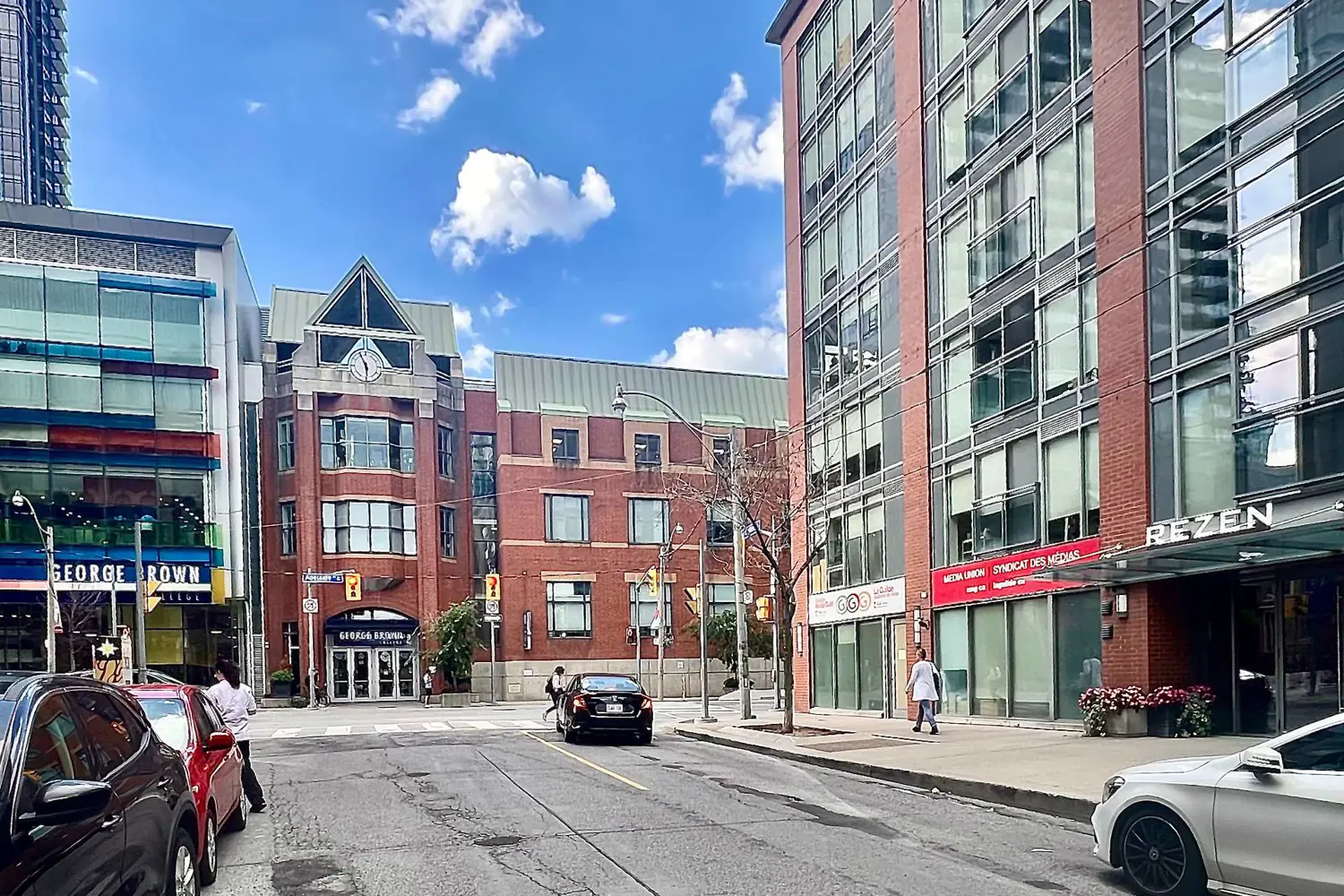 205 Frederick Street 408