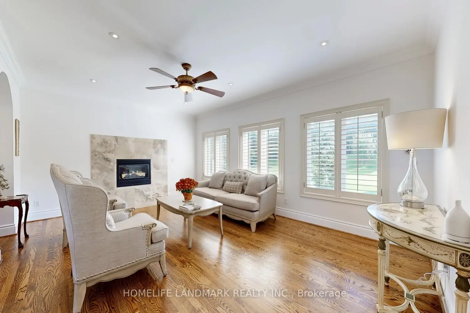 90 Offord Crescent photo 5