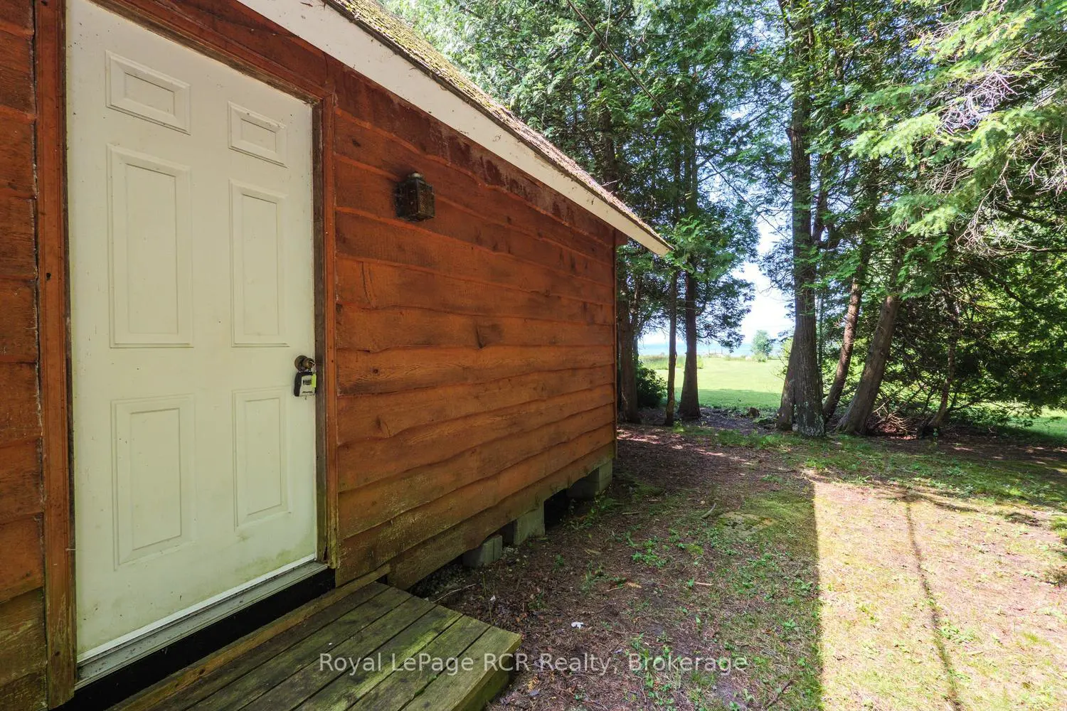 16 Youngs Drive photo 2