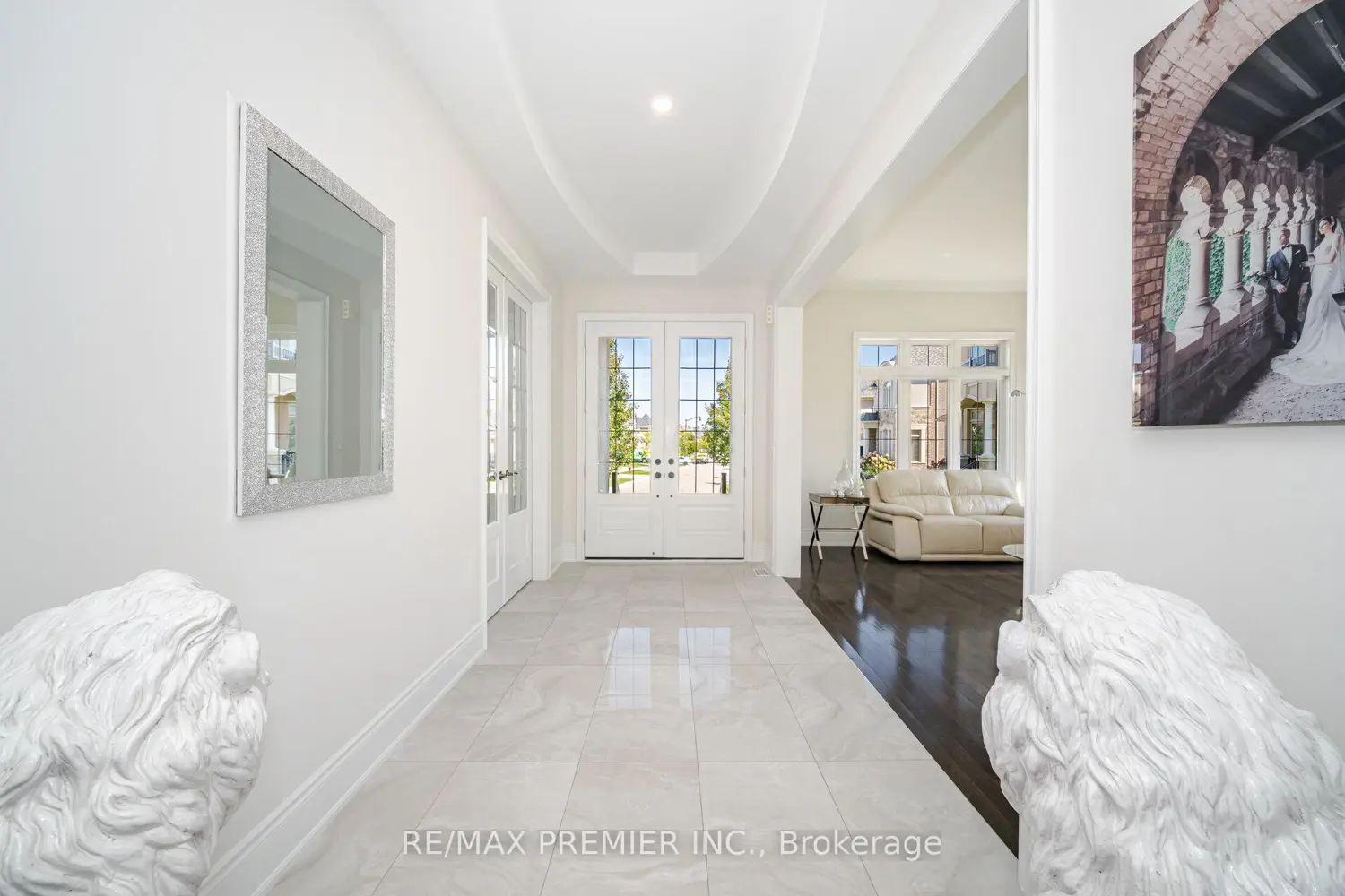 18 Erintown Crescent photo 4