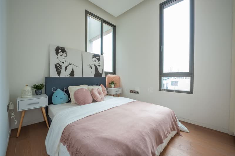 10 Evelyn Road photo 5