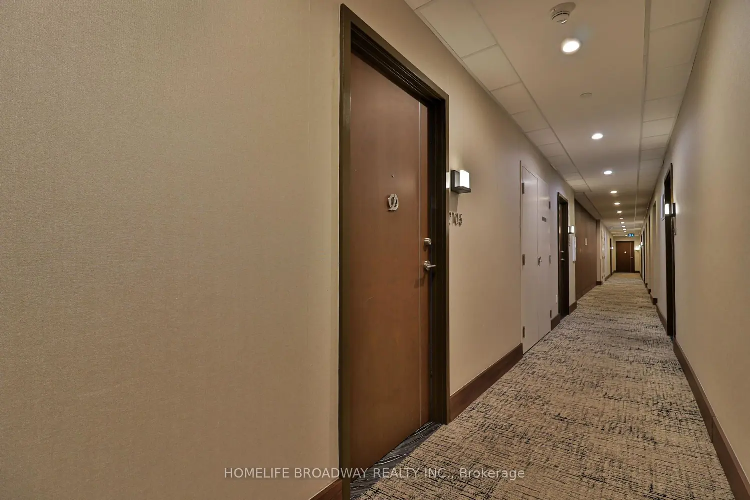 117 Mcmahon Drive 2105 photo 3